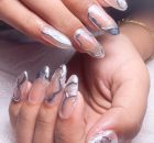 20250320132346273 140x130 - 27+ Nails for the Next Chapter: Graduation Nail Art That Celebrates Your Achievement